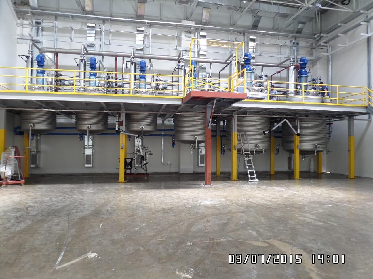 مواد لاصقة ، طلاء ، حشوات من البولي يوريثين